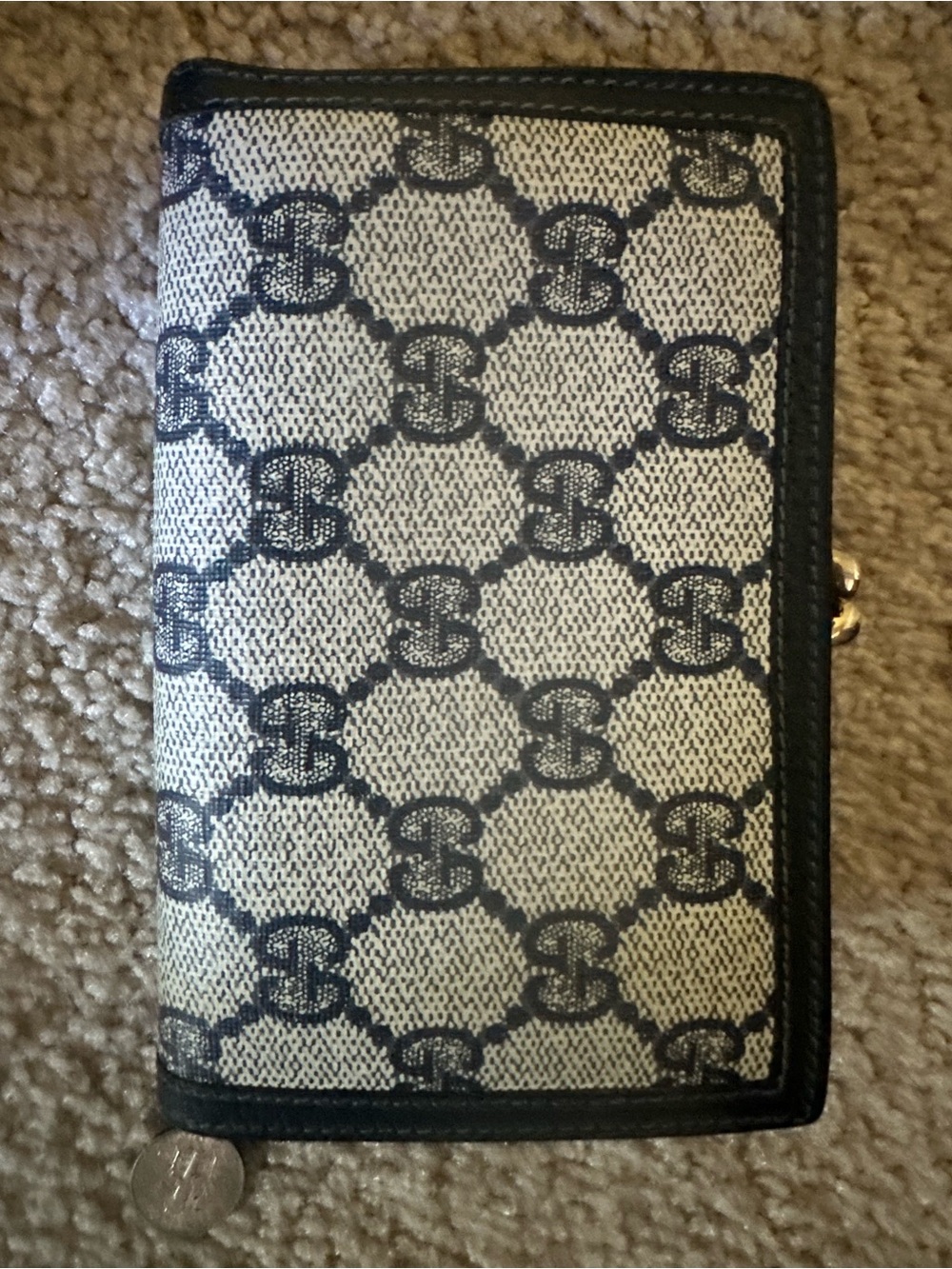 Gucci Beige and Navy Blue  GG Canvas Wallet with Gold Double G Accent - Picture 2 of 9